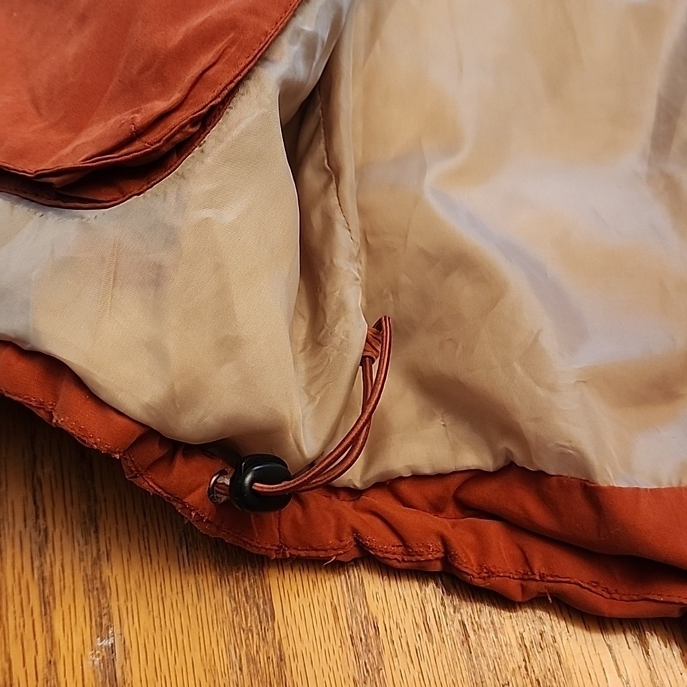 Northcrest Men's Rust Quilted Vest - Picture 10 of 11